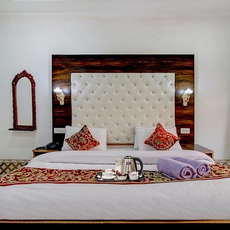 Hotel Royal Hameed Srīnagar エクステリア 写真