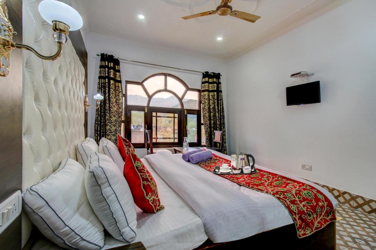 Hotel Royal Hameed Srīnagar エクステリア 写真