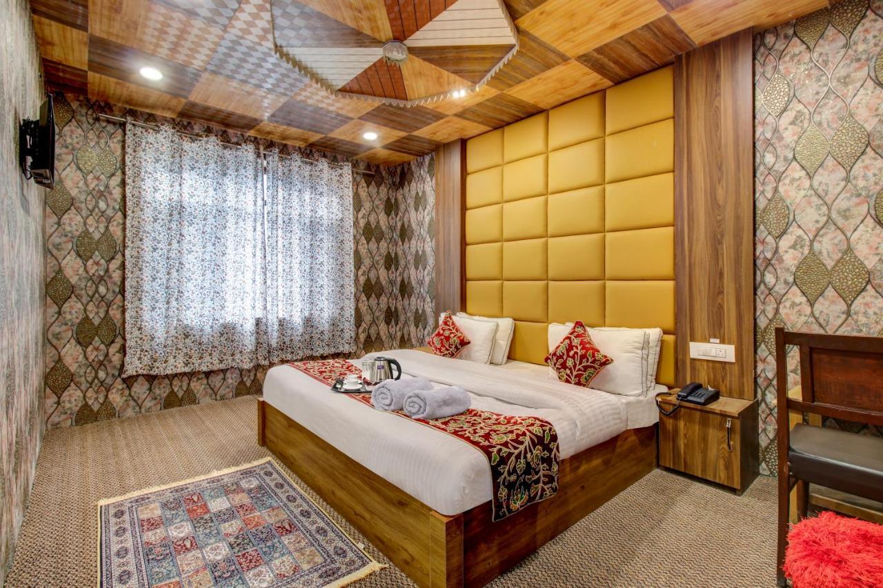 Hotel Royal Hameed Srīnagar エクステリア 写真