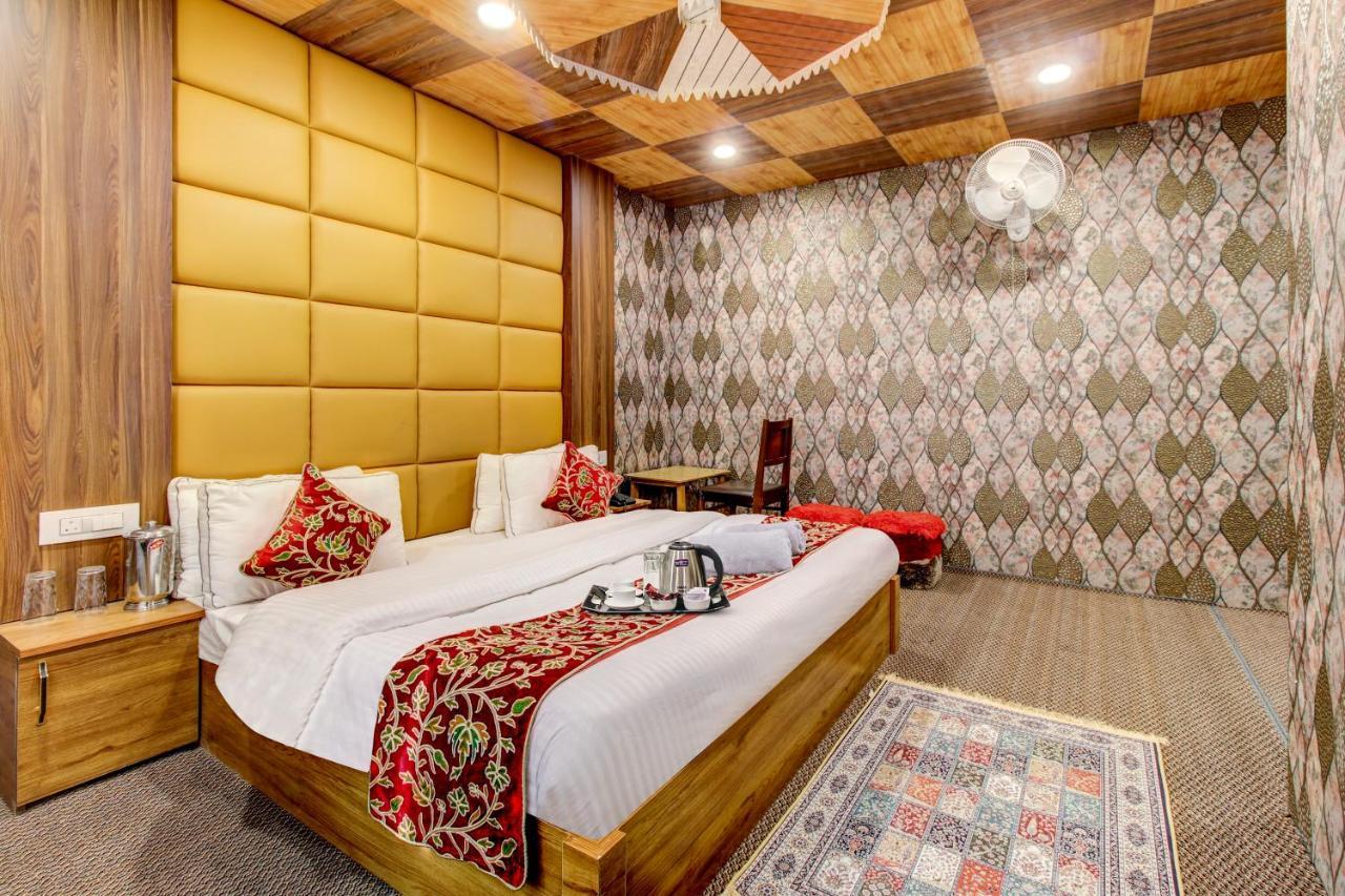 Hotel Royal Hameed Srīnagar エクステリア 写真